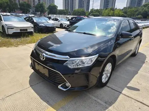 Toyota Camry 2016