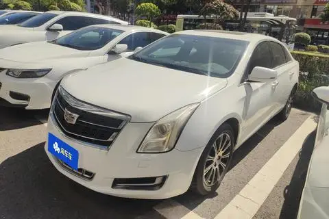 Cadillac XTS 2014