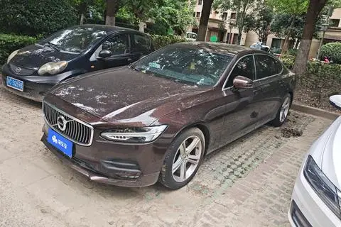 Volvo S90 2018