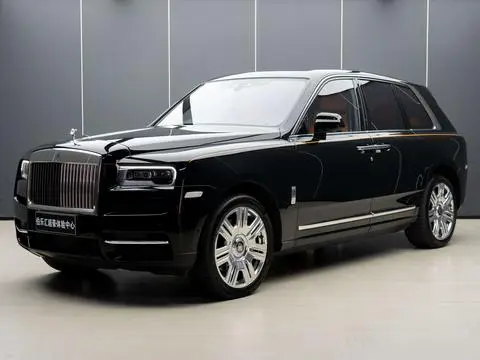 Rolls Royce Cullinan 2018 — фото 1