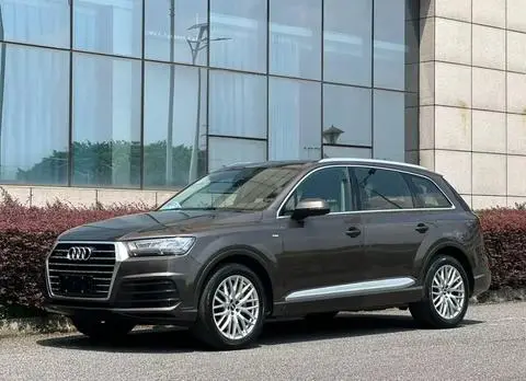 Audi Q7 2016