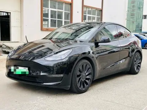 Tesla Model Y 2022 — фото 1