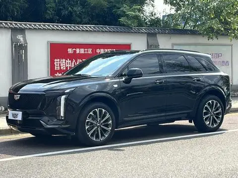 Cadillac XT5 2025