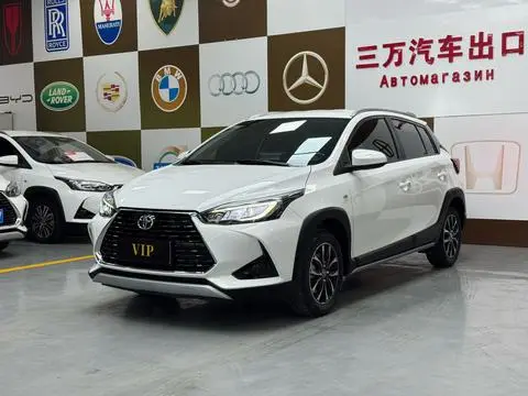 Toyota YARIS L 2022