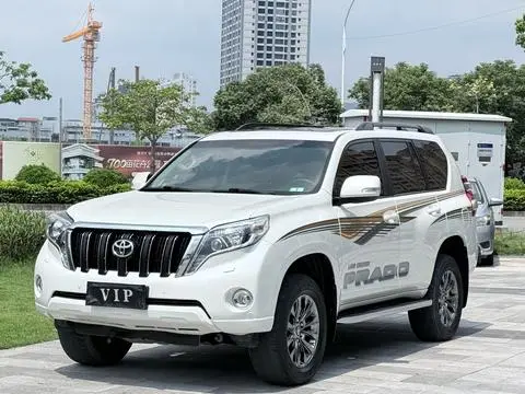 Toyota Prado 2016