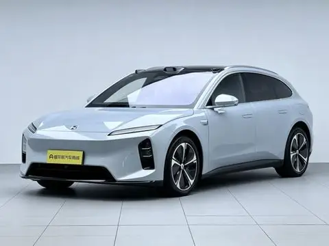 NIO ET5T 2025