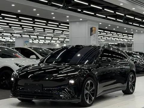 NIO ET5T 2024