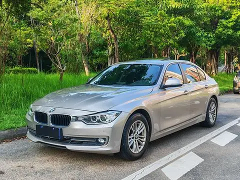 BMW 3 Series 2013 — фото 1