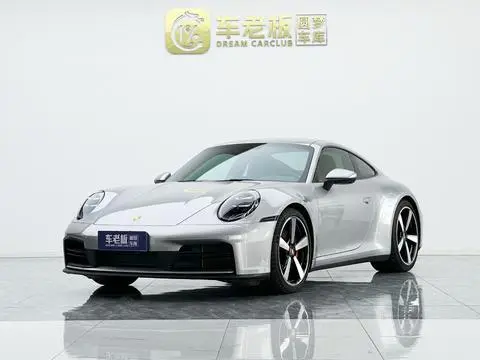 Porsche 911 2022