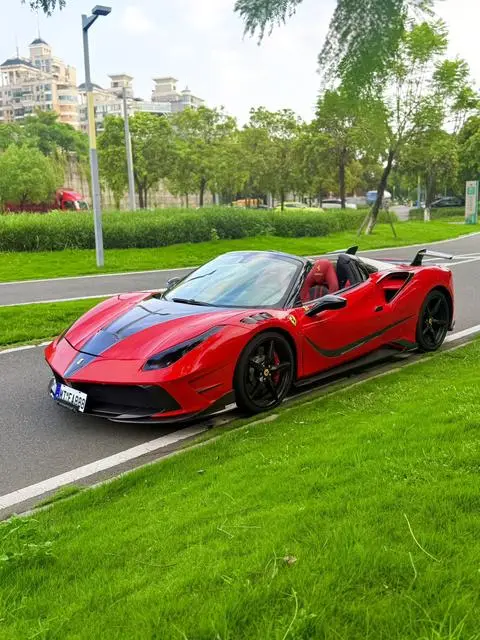 Ferrari 488 2015