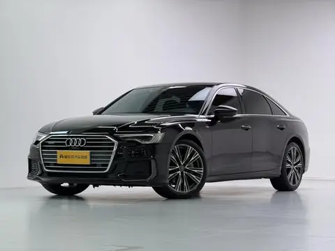 Audi A6L 2022 — фото 1