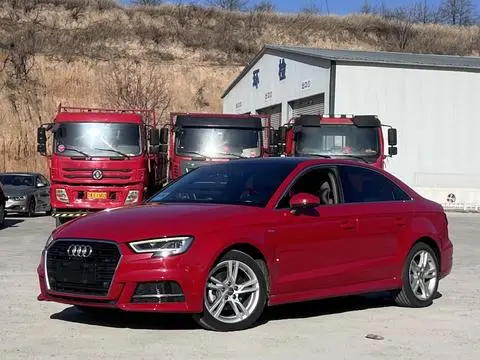 Audi A3 2019 — фото 1