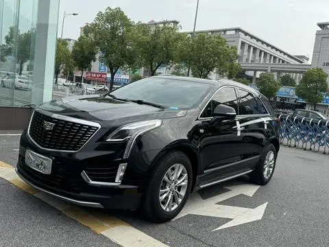 Cadillac XT5 2023 — фото 1