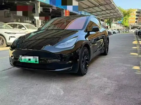 Tesla Model Y 2022 — фото 1