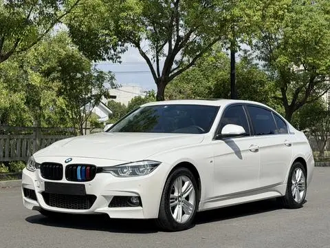 BMW 3 Series 2017 — фото 1