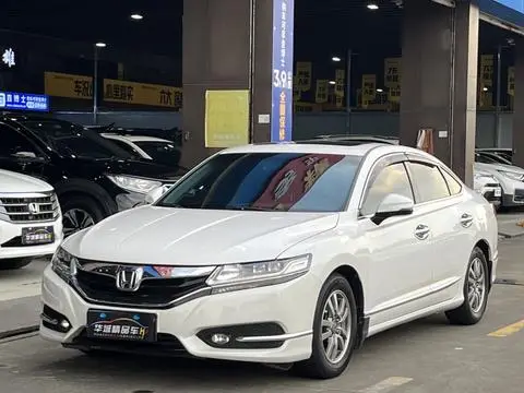 Honda 思铂睿 2015