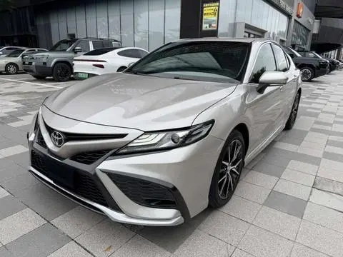 Toyota Camry 2021