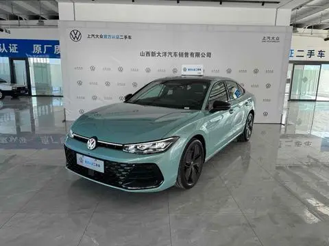 Volkswagen Passat 2025