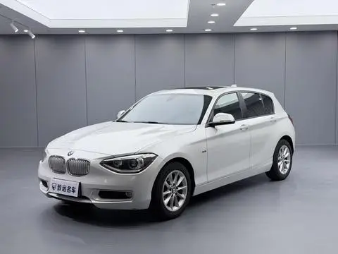 BMW 1 Series 2013 — фото 1