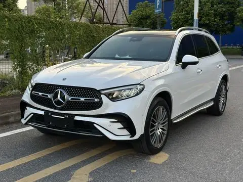 Mercedes-Benz GLC 2023