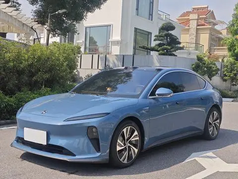 NIO ET5 2022