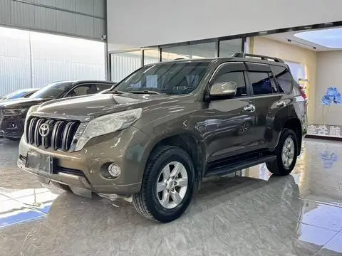 Toyota Prado 2016 — фото 1