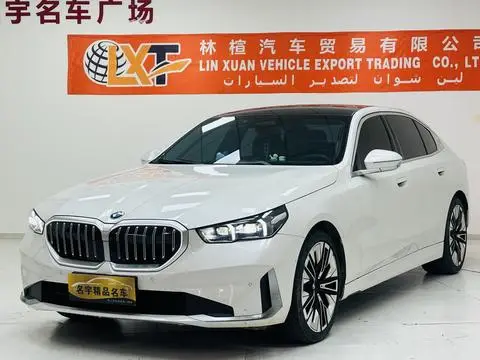 BMW 5 Series 2024