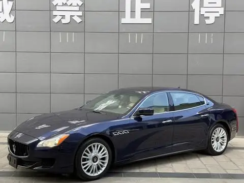 Maserati Quattroporte 2013