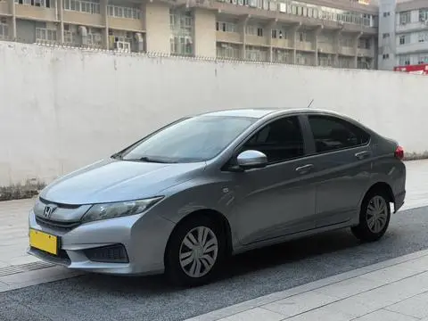 Honda 锋范 2017 — фото 1