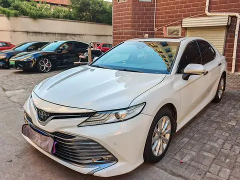 Toyota Camry 2019