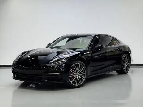 Porsche Panamera 2019