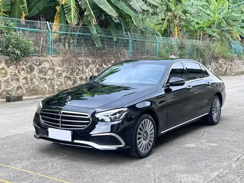Mercedes-Benz E-Class 2023