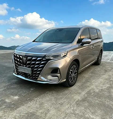 Roewe iMAX8 DMH 2024 — фото 1