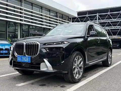 BMW X7 2024
