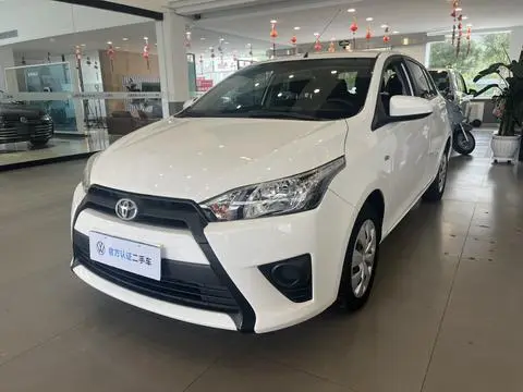Toyota YARIS L 2014