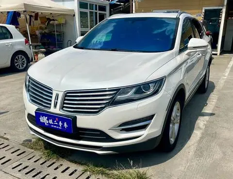 Lincoln MKC 2017