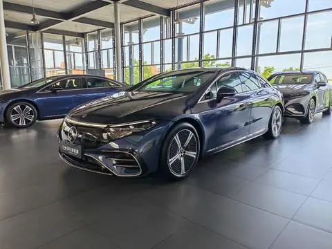 Mercedes-Benz EQS 2023