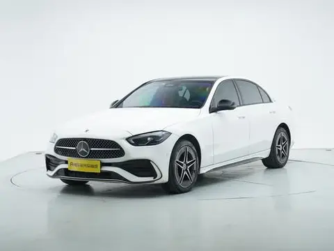 Mercedes-Benz C-Class 2024