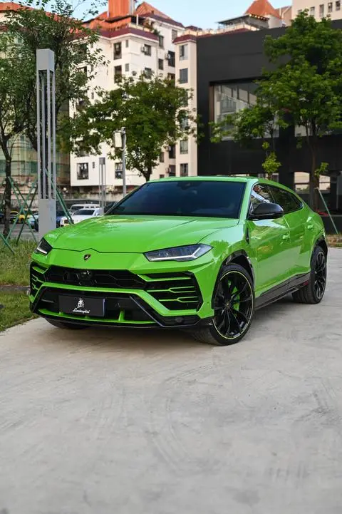 Lamborghini Urus 2021