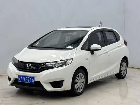 Honda Fit 2016 — фото 1