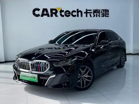 BMW i5 2024 — фото 1