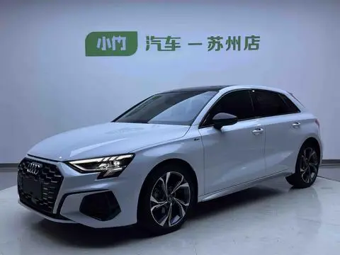 Audi A3 2022 — фото 1