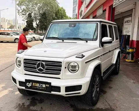 Mercedes-Benz G-Class 2024