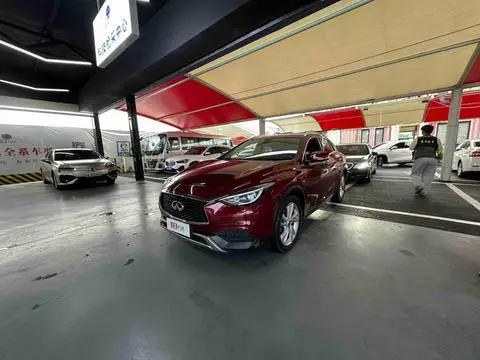 Infiniti QX30 2017