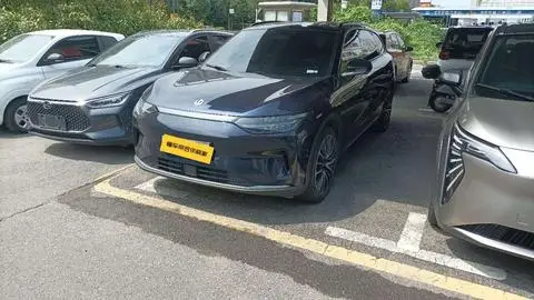 Leapmotor C11 2022