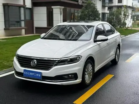 Volkswagen Lavida 2018 — фото 1