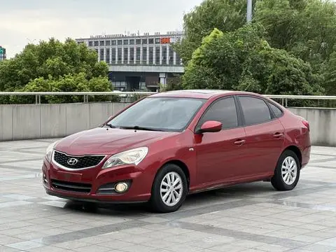 Hyundai 悦动 2015