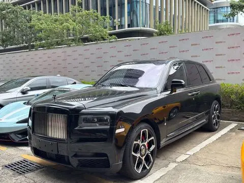 Rolls Royce Cullinan 2018
