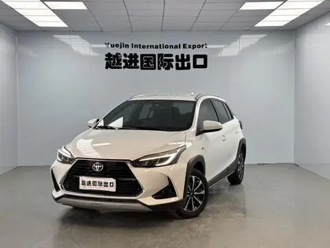 Toyota YARIS L 2022