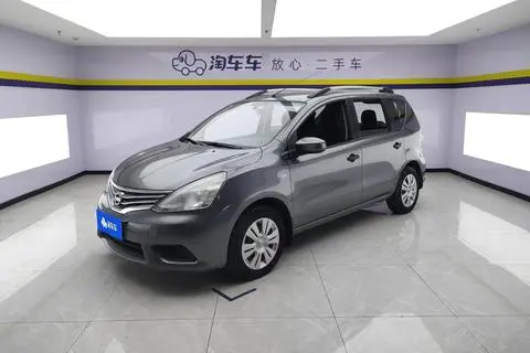 Nissan 骊威 2015